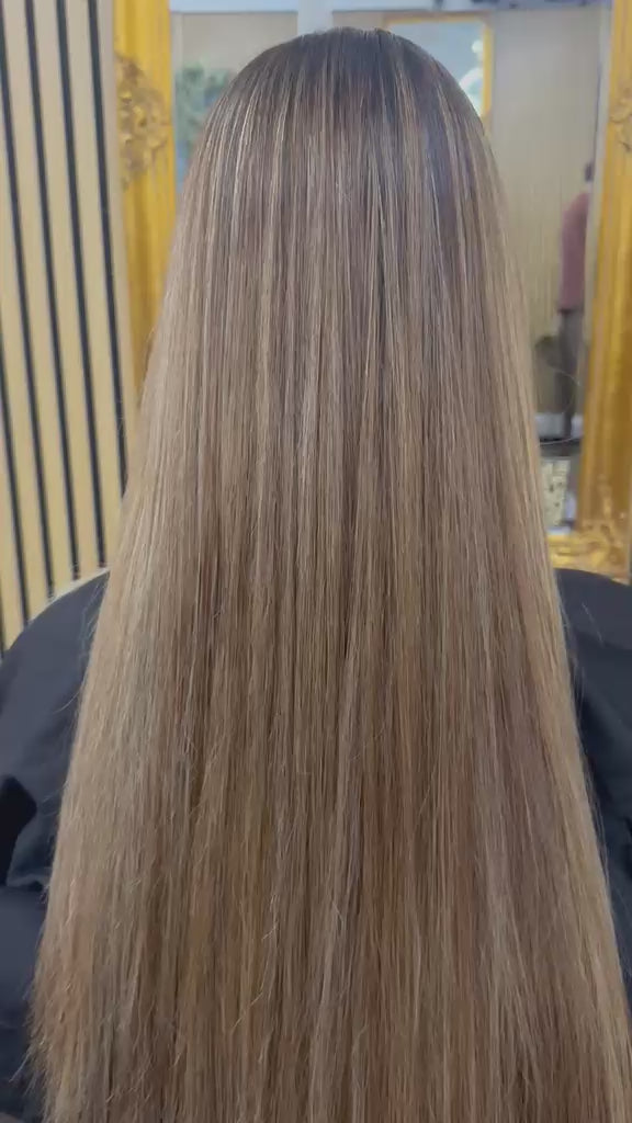 Ergebnis der Keratin-Glättung mit SHURUPH Professor Brasilian, Ixirbalm und Ixiroil